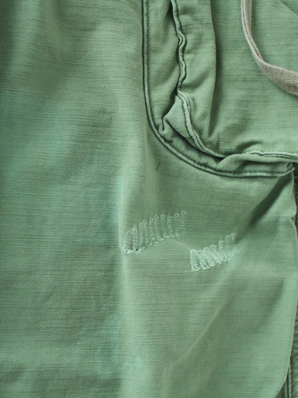 Anthropologie x Pilcro Utility Cargo Pants in Green - Size 29 GUC - Picture 11 of 11